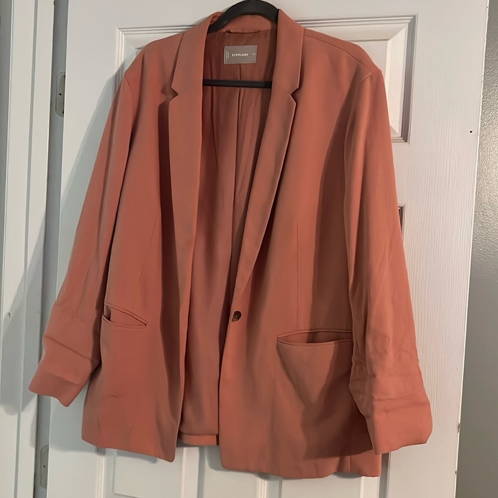 Everlane Blazer in Salmon/pink